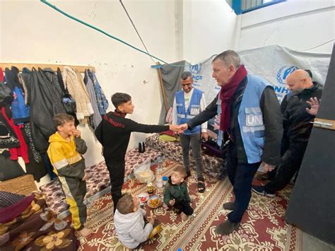 UNRWA Genel Komiseri, Gazze'de yarım milyondan fazla çocuğun eğitim alamadığını söyledi - Son Dakika Haberleri